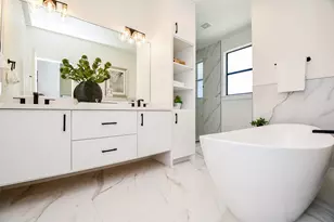 5819 Outer Banks St St, Houston, TX 77091 - Photo 7