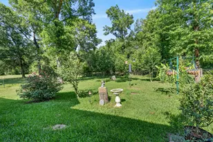 226 Crest Ln, Onalaska, TX 77360 - Photo 19
