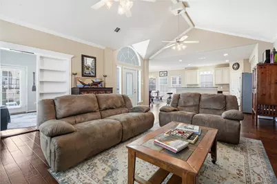 2116 Menard Avenue, Seabrook, TX 77586 - Photo 13