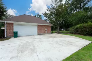 2226 Chasse Bend St, Orange, TX 77632 - Photo 31