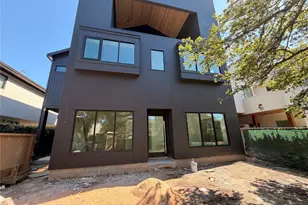 1523 Marshall St, Houston, TN 77006 - Photo 1