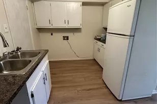 1208 Clark St, Marlin, TX 76661 - Photo 11