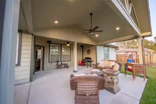 11207 Willowcrest, Tomball, TX 77375 - Photo 3
