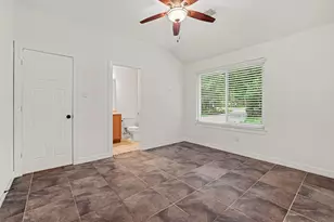4824 Holly Ln E, Montgomery, TX 77316 - Photo 15