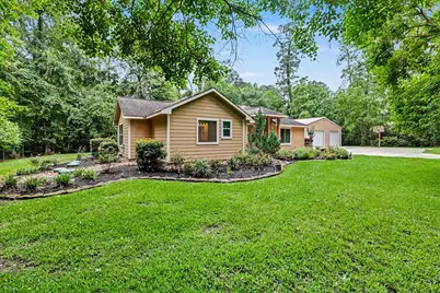 4824 Holly Lane E, Montgomery, TX 77316 - Photo 7