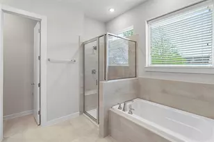 604 Thornton Oaks Rd, Houston, TX 77018 - Photo 19