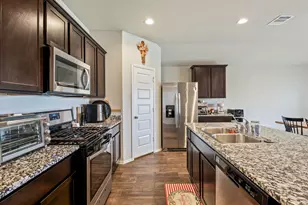 3312 111th St N, Texas City, TX 77591 - Photo 9