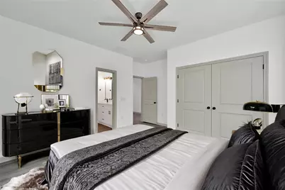 4 Hanover Ln, Panorama Village, TX 77304 - Photo 15