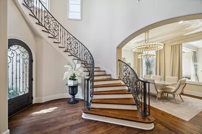 1110 Longmont Place Court, Houston, TX 77056 - Photo 5