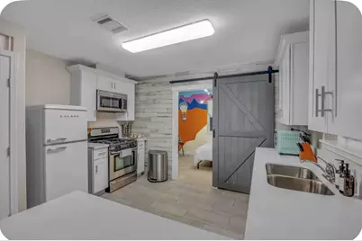 8411 Garden Parks Drive, Houston, TX 77075 - Photo 5