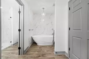 10011 Cliffwood Dr, Houston, TX 77035 - Photo 19