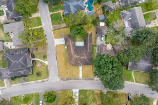 10011 Cliffwood Dr, Houston, TX 77035 - Photo 29