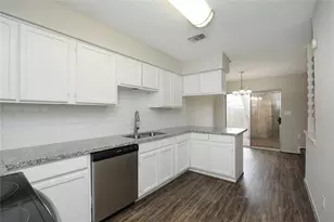 6527 Briar Glade Dr, Houston, TX 77072 - Photo 15