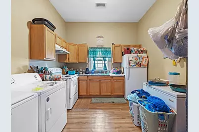 1811 39th Street, Galveston, TX 77550 - Photo 17