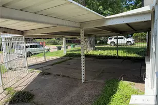 5535 Elmlawn Dr, Houston, TX 77033 - Photo 15