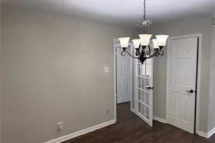 5535 Elmlawn Dr, Houston, TX 77033 - Photo 11