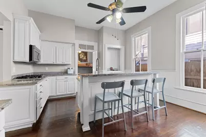 1911 Sealy Street, Galveston, TX 77550 - Photo 9