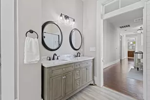 1911 Sealy St, Galveston, TX 77550 - Photo 21