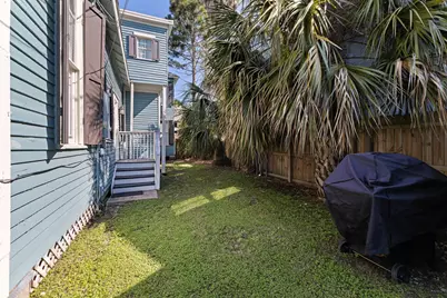 1911 Sealy Street, Galveston, TX 77550 - Photo 39
