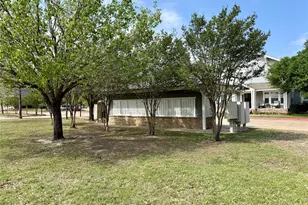 1725 Harvey Mitchell Pkwy S, College Station, TX 77840 - Photo 31