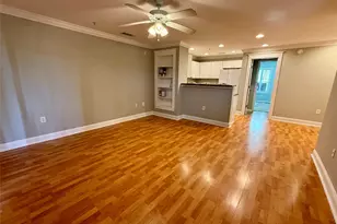 1725 Harvey Mitchell Pkwy S, College Station, TX 77840 - Photo 11