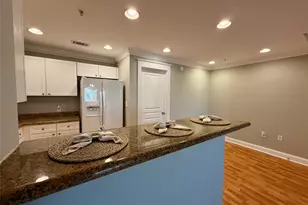 1725 Harvey Mitchell Pkwy S, College Station, TX 77840 - Photo 15