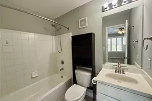 1725 Harvey Mitchell Pkwy S, College Station, TX 77840 - Photo 25