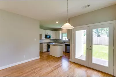 612 E 38th Street, Houston, TX 77022 - Photo 9