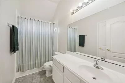 11309 Softbreeze Court, Pearland, TX 77584 - Photo 9