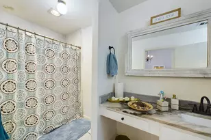 9400 Doliver Dr, Houston, TX 77063 - Photo 29