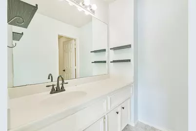 738 Redwing Place Drive, Houston, TX 77009 - Photo 9