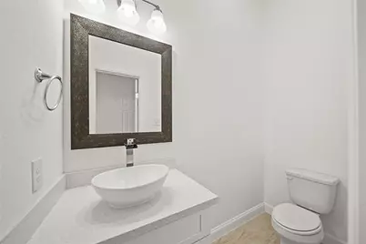 8447 Jutland Road, Houston, TX 77033 - Photo 15