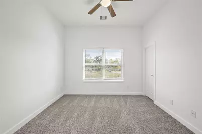 8447 Jutland Road, Houston, TX 77033 - Photo 31