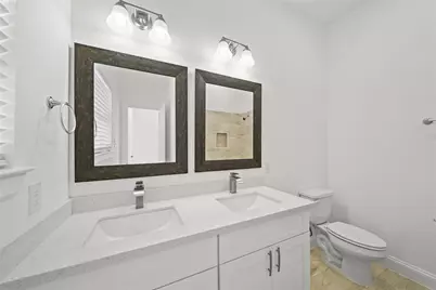 8447 Jutland Road, Houston, TX 77033 - Photo 35