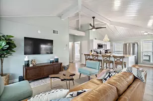 21922 Lampasas Dr, Galveston, TX 77554 - Photo 3