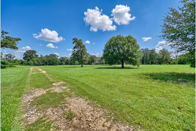 562 W Hwy 290 West, Carmine, TX 78932 - Photo 23