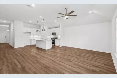612 Spring Ashberry Court, Magnolia, TX 77354 - Photo 3