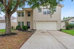 2705 Golden Creek Ln, Pearland, TX 77584 - Photo 1
