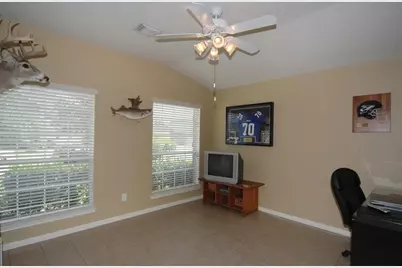 13110 Rippling Creek Lane, Pearland, TX 77584 - Photo 5