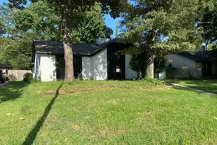 4018 Cedar Forest Dr, Kingwood, TX 77339 - Photo 3