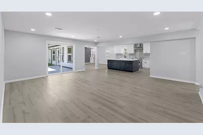 11402 Ash Creek Drive, Houston, TX 77043 - Photo 23