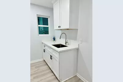 11402 Ash Creek Drive, Houston, TX 77043 - Photo 25