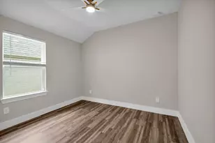 2082 Gadwall Dr, Conroe, TX 77384 - Photo 17