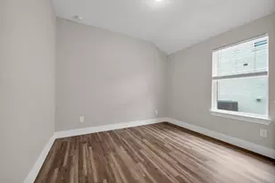 2082 Gadwall Dr, Conroe, TX 77384 - Photo 15