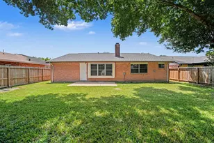 10419 Gulfstream Ln, Sugar Land, TX 77498 - Photo 17