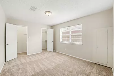10419 Gulfstream Lane, Sugar Land, TX 77498 - Photo 17