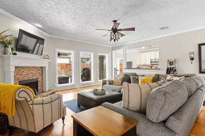 4311 Green Tree Court, Pasadena, TX 77505 - Photo 13