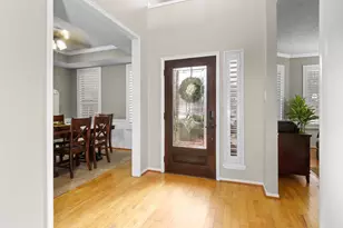 4311 Green Tree Ct, Pasadena, TX 77505 - Photo 9