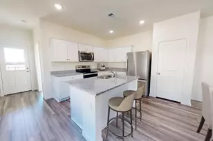 7907 Cassie Pne Dr, Houston, TX 77016 - Photo 5