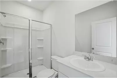 7907 Cassie Pine Drive, Houston, TX 77016 - Photo 9